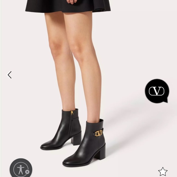 Replica Valentino Garavani  leather logo boots - Picture 3 of 15